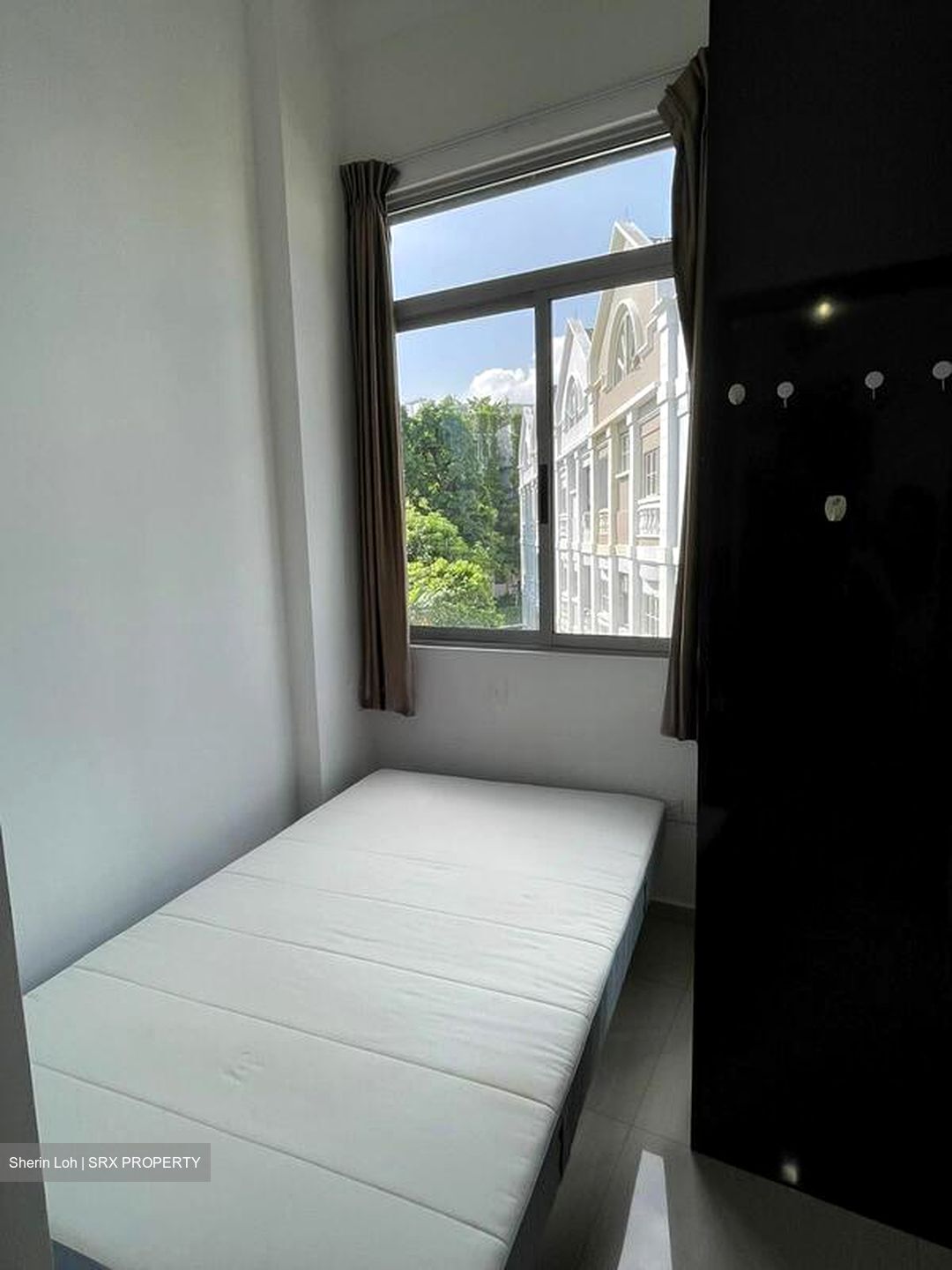 Oxley Edge (D9), Apartment #569557581